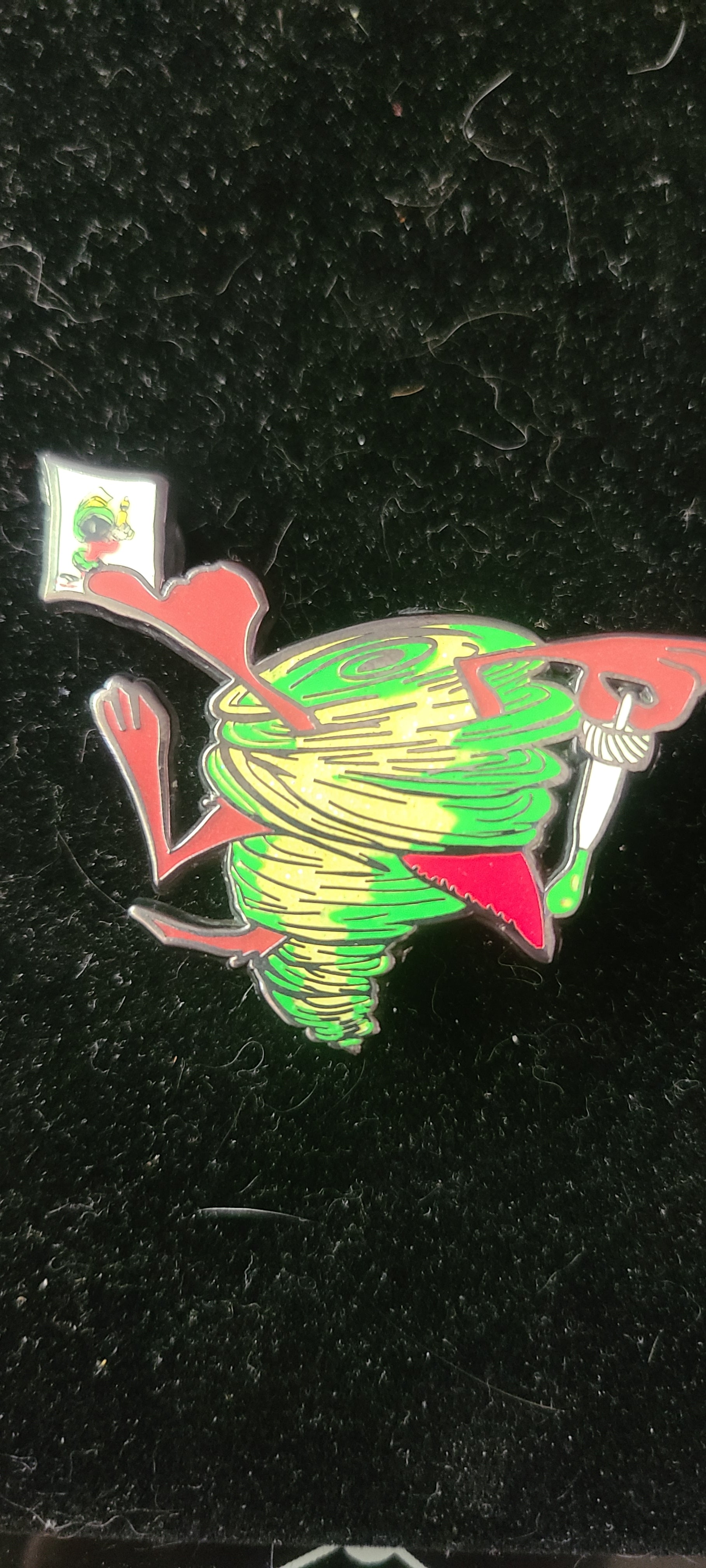 Taz Tripnado Marvin Glow Pin